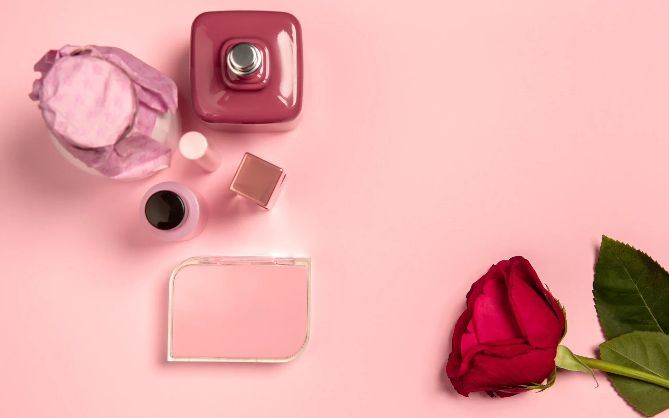 TOP Parfum Wanita Terbaik yang Wajib Dicoba, Paling Recomended!